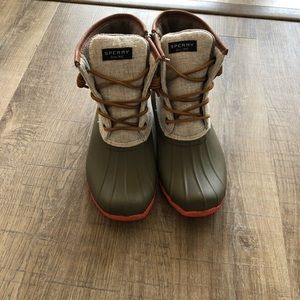 Sperry duck boots